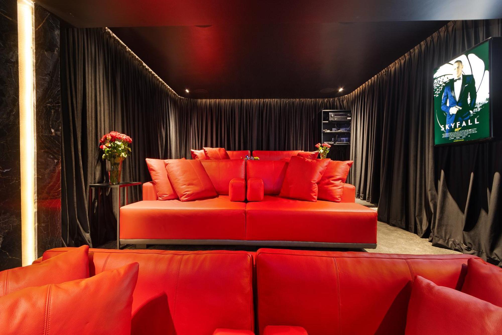 Hollywood Mansion & Spa Camps Bay ケープタウン エクステリア 写真